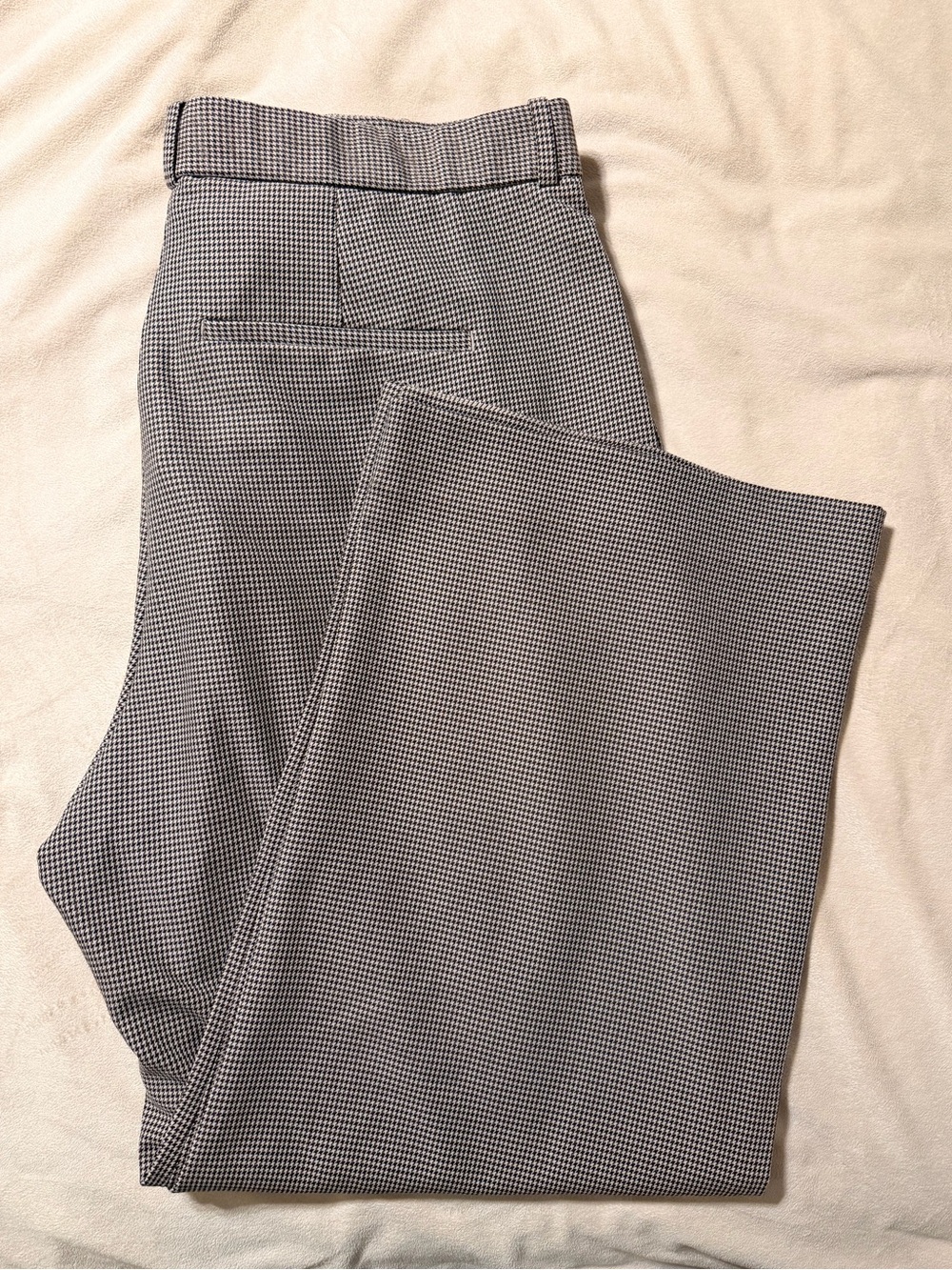 NWOT Abercrombie Sloan Tailored Pants